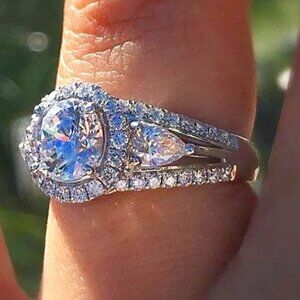 😘🎁GIFT FOR HER, MOTHER, DAUGHTER, GF, TEEN, KID- SAME DAY SHIPPING!! - L219